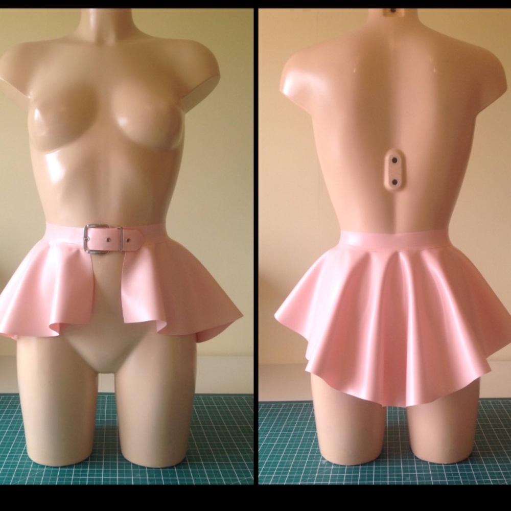 Bubblegum pink latex peplum belt